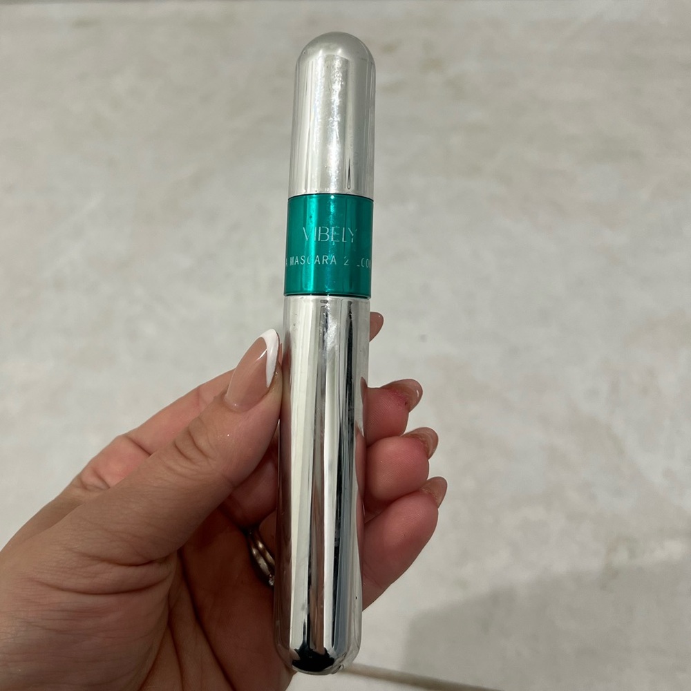 Vibely 2 Step Mascara Black